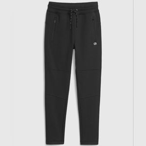 GapFit Tech Kids Joggers, Black, Size XXL (14/16) Boys
